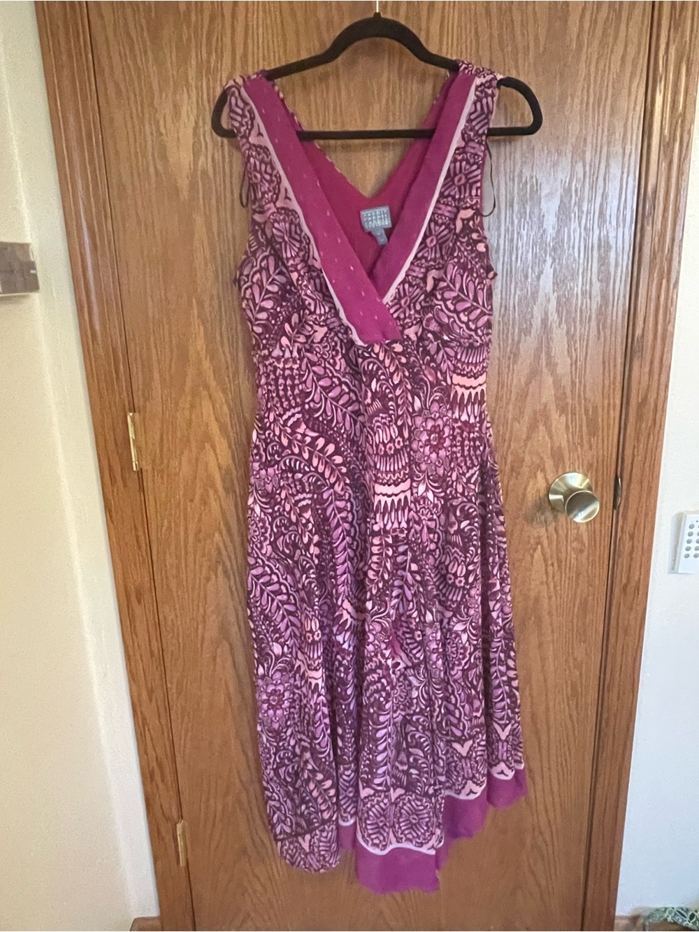 Rabbit Rabbit Rabbit Magenta Patterned V-Neck dress - with Asymmetric bottom hem
